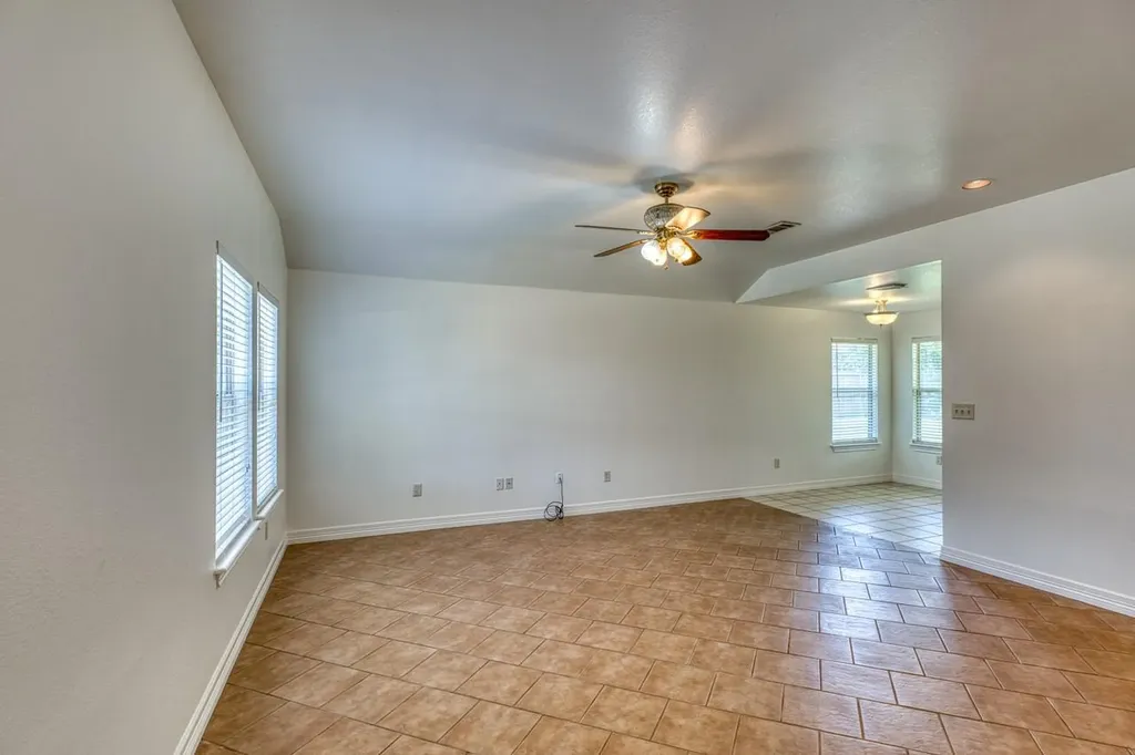 259 Lakewood Drive Granite Shoals TX 78654