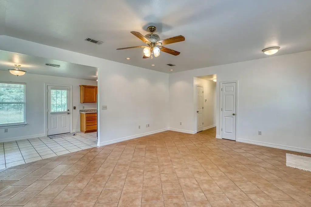 259 Lakewood Drive Granite Shoals TX 78654