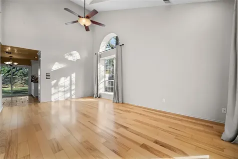 11021 Whiskey River Drive Austin TX 78748