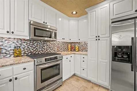 11021 Whiskey River Drive Austin TX 78748