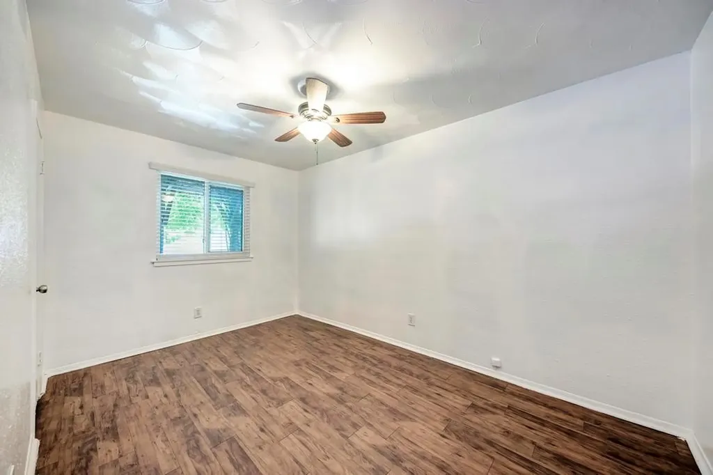 2401 Manor Road Austin TX 78722