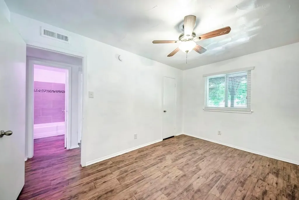 2401 Manor Road Austin TX 78722