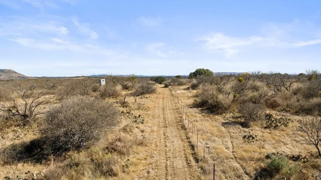 6304-A County Road 110 Road Llano TX 78643
