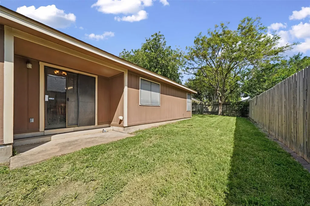2317 Claudia June Avenue Austin TX 78728
