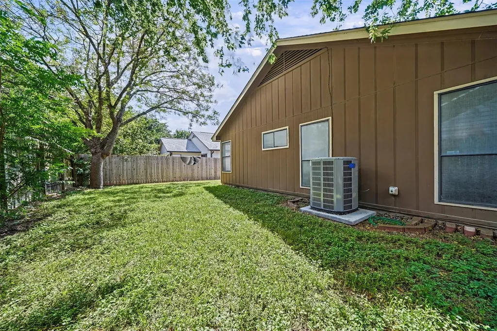 2317 Claudia June Avenue Austin TX 78728