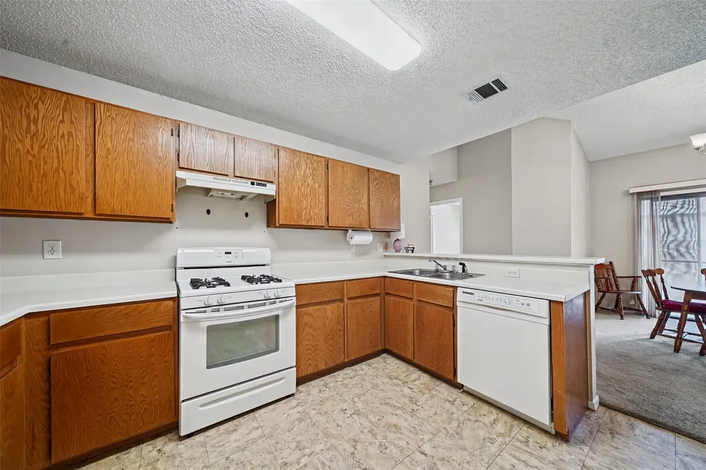 2317 Claudia June Avenue Austin TX 78728