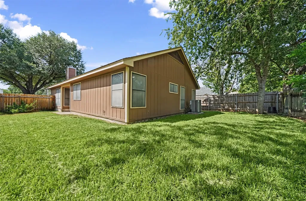 2317 Claudia June Avenue Austin TX 78728