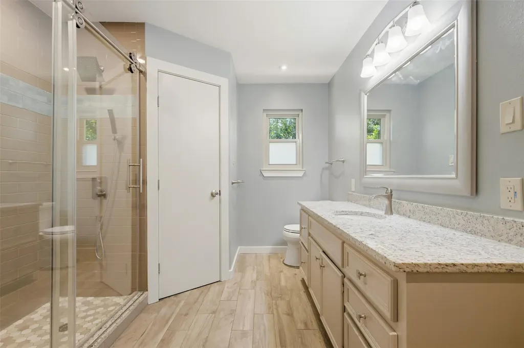 13523 Briar Hollow Drive Austin TX 78729