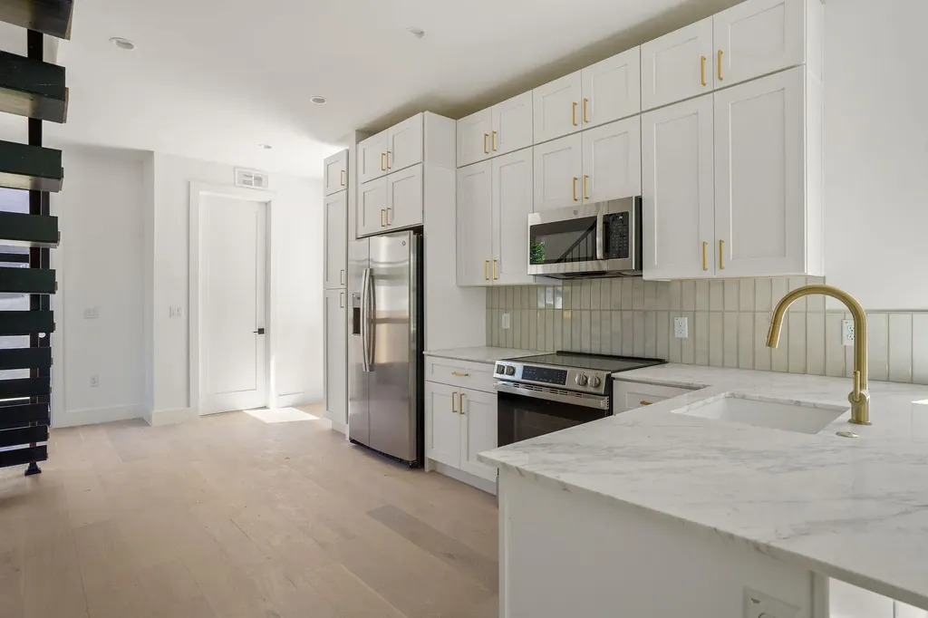 2609 Davis Lane Austin TX 78745