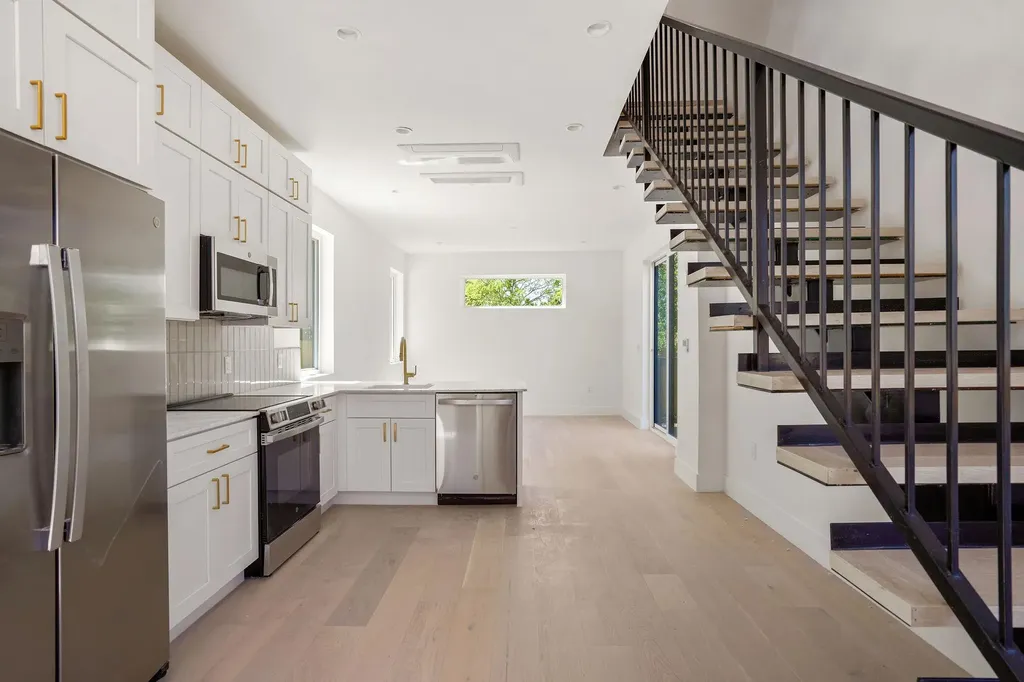 2609 Davis Lane Austin TX 78745