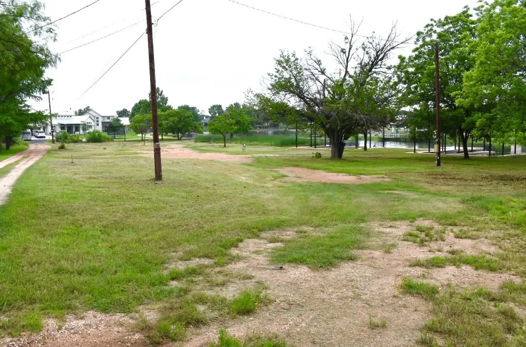 Tbd A Woodland Hills Drive Granite Shoals TX 78654