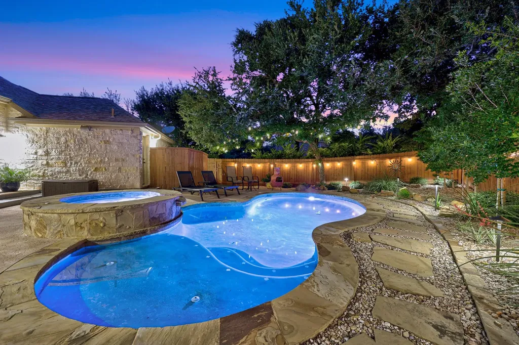 6405 Nusser Lane Austin TX 78739