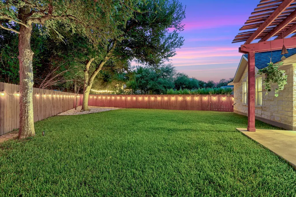 6405 Nusser Lane Austin TX 78739