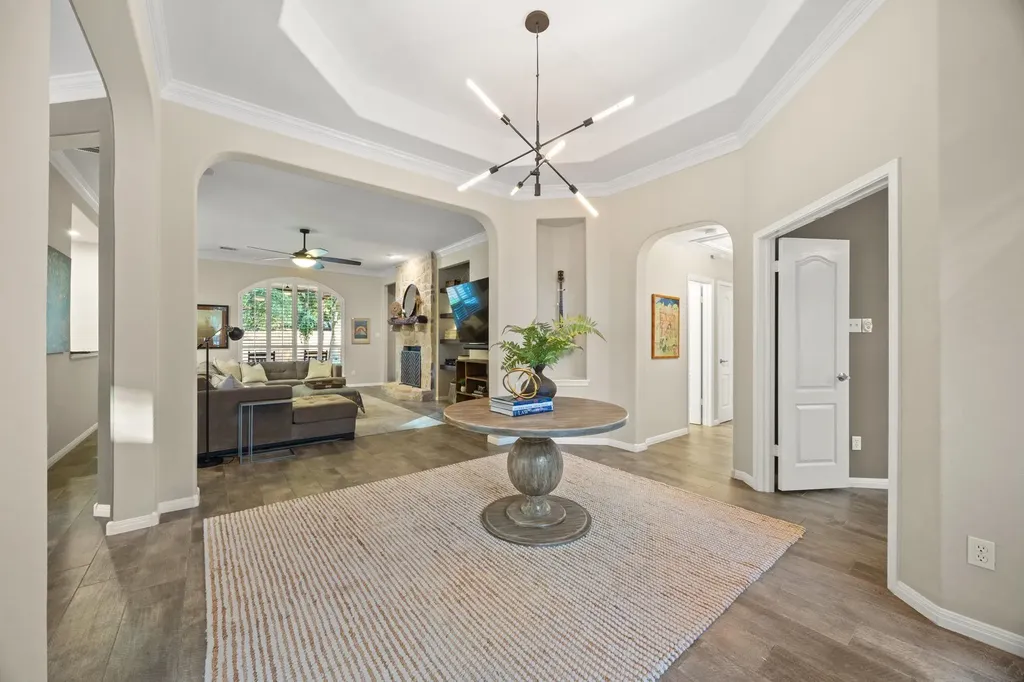6405 Nusser Lane Austin TX 78739