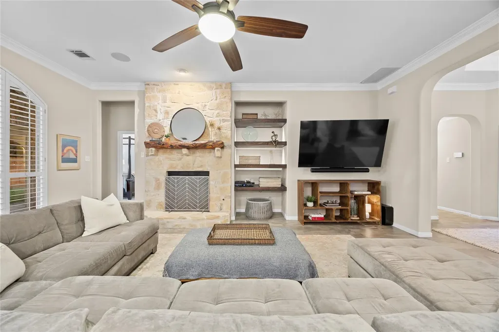 6405 Nusser Lane Austin TX 78739