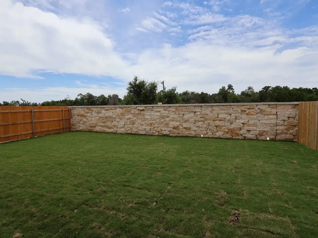 933 Corvallis Drive Leander TX 78641