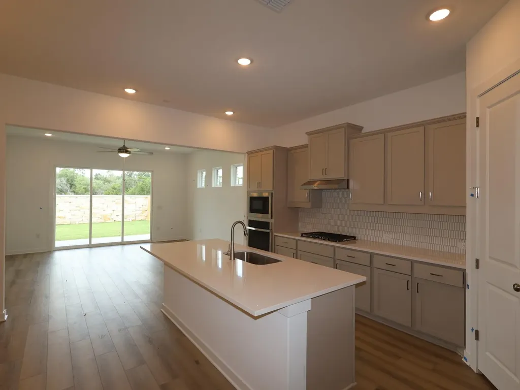 933 Corvallis Drive Leander TX 78641
