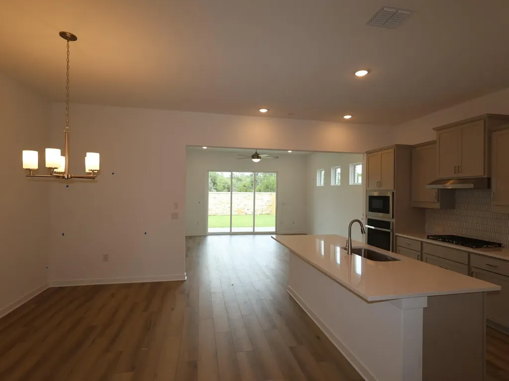 933 Corvallis Drive Leander TX 78641