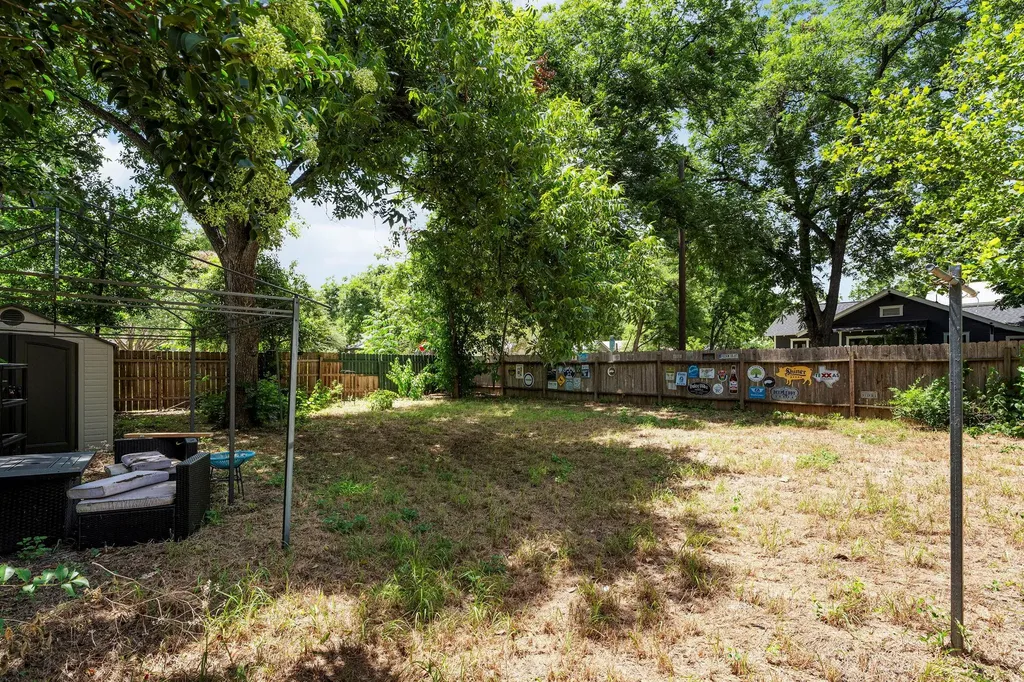 304 W 42nd Street Austin TX 78751