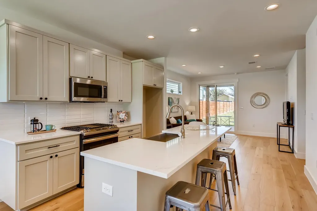 505 Kemp Street Austin TX 78741