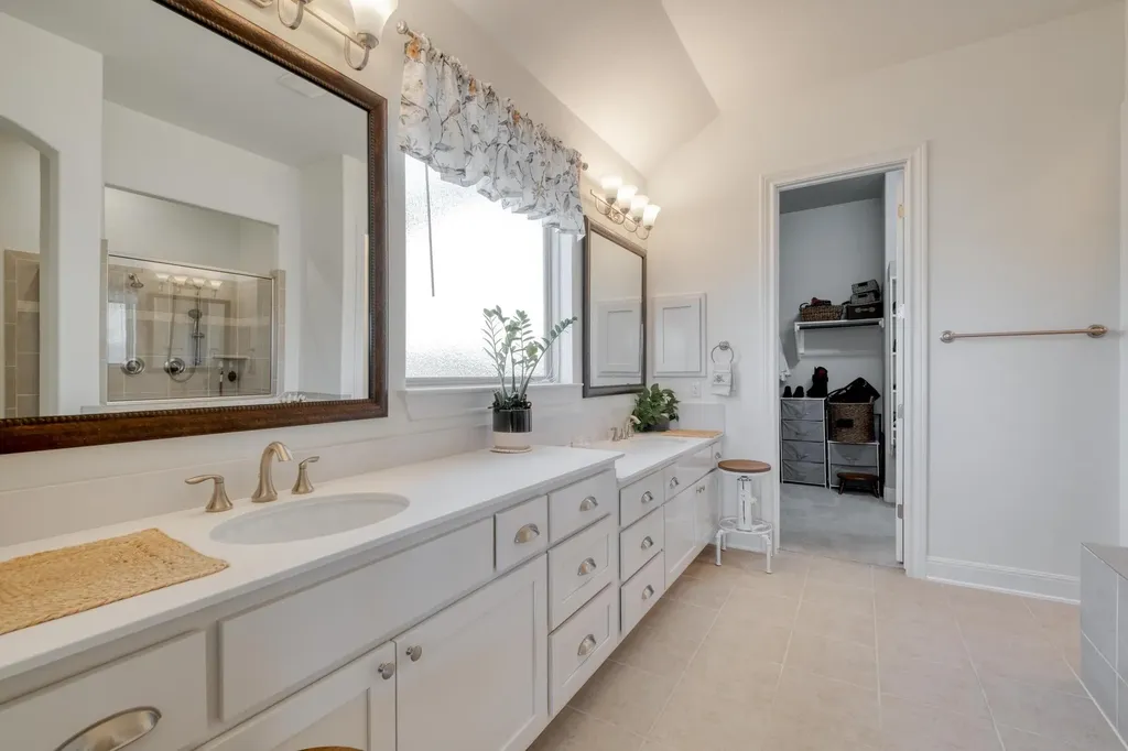 3204 Venezia View Leander TX 78641