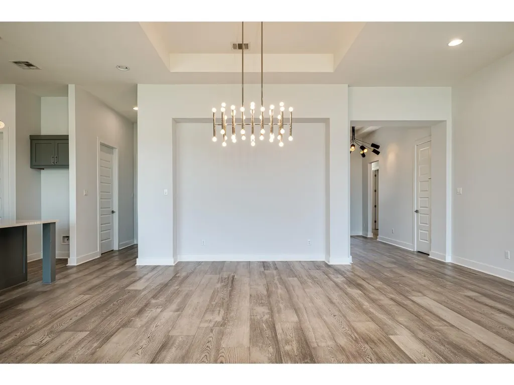 523 Baldovino Skyway Lakeway TX 78738