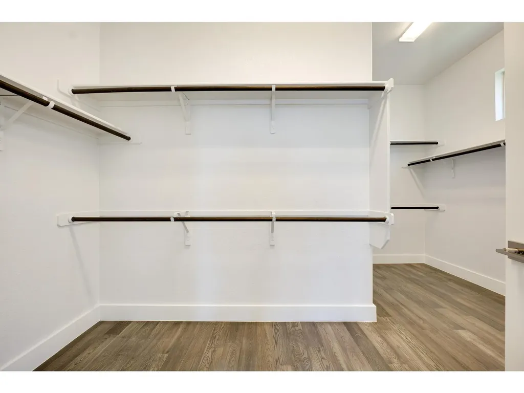523 Baldovino Skyway Lakeway TX 78738