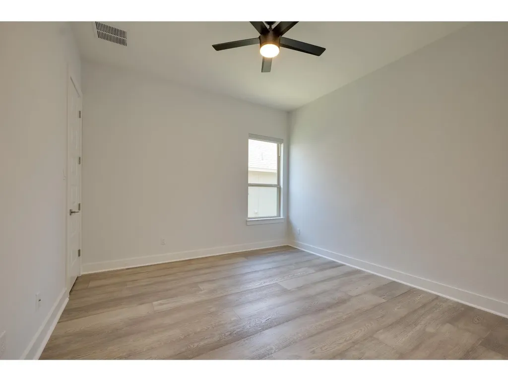 523 Baldovino Skyway Lakeway TX 78738