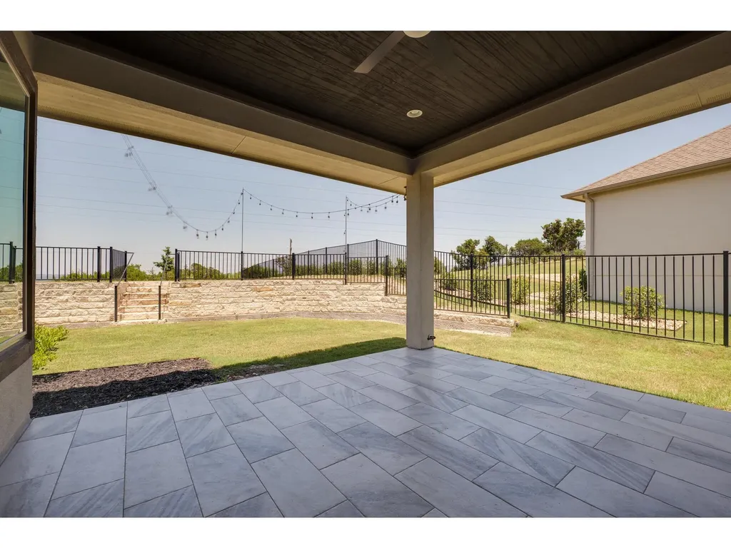 523 Baldovino Skyway Lakeway TX 78738