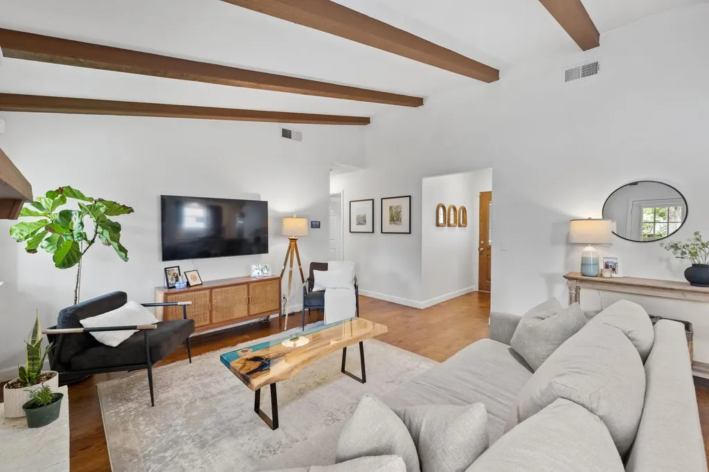 11609 Fast Horse Drive Austin TX 78759
