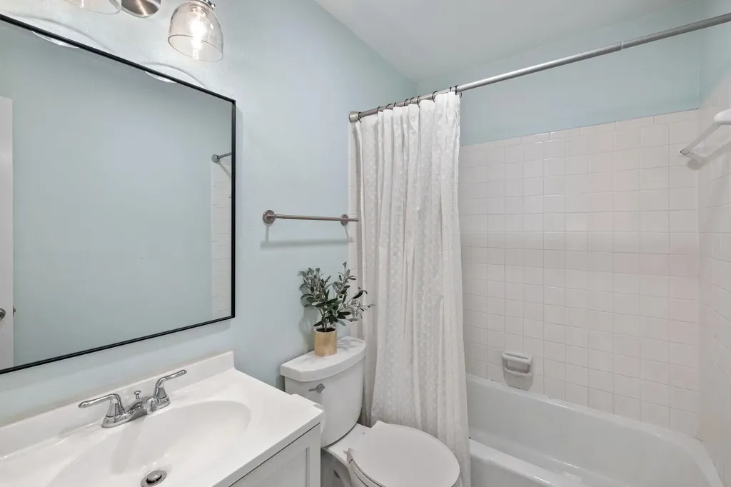 11609 Fast Horse Drive Austin TX 78759