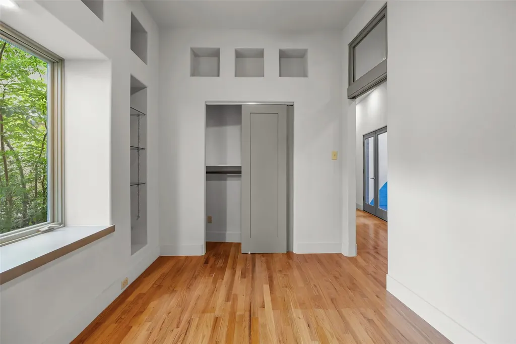 13 Treemont Drive Austin TX 78746