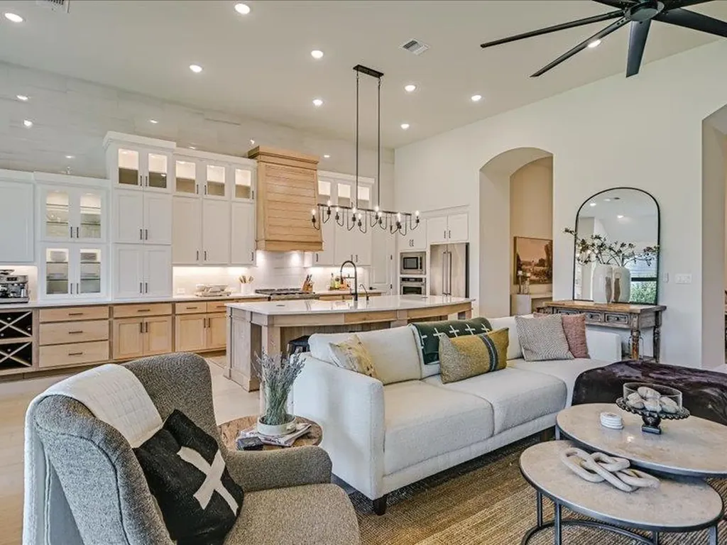 320 Old Stone Road Austin TX 78737