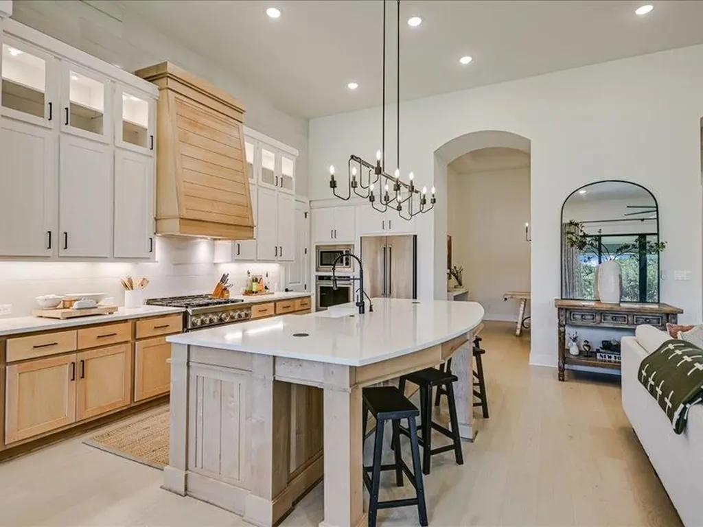 320 Old Stone Road Austin TX 78737