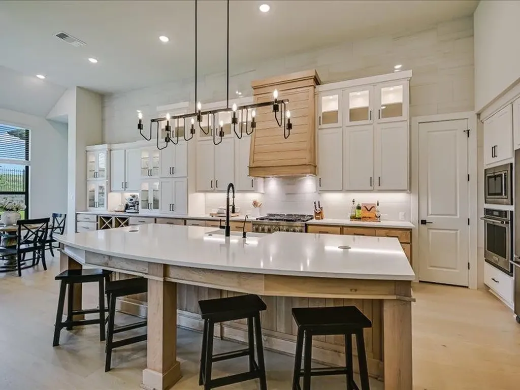 320 Old Stone Road Austin TX 78737