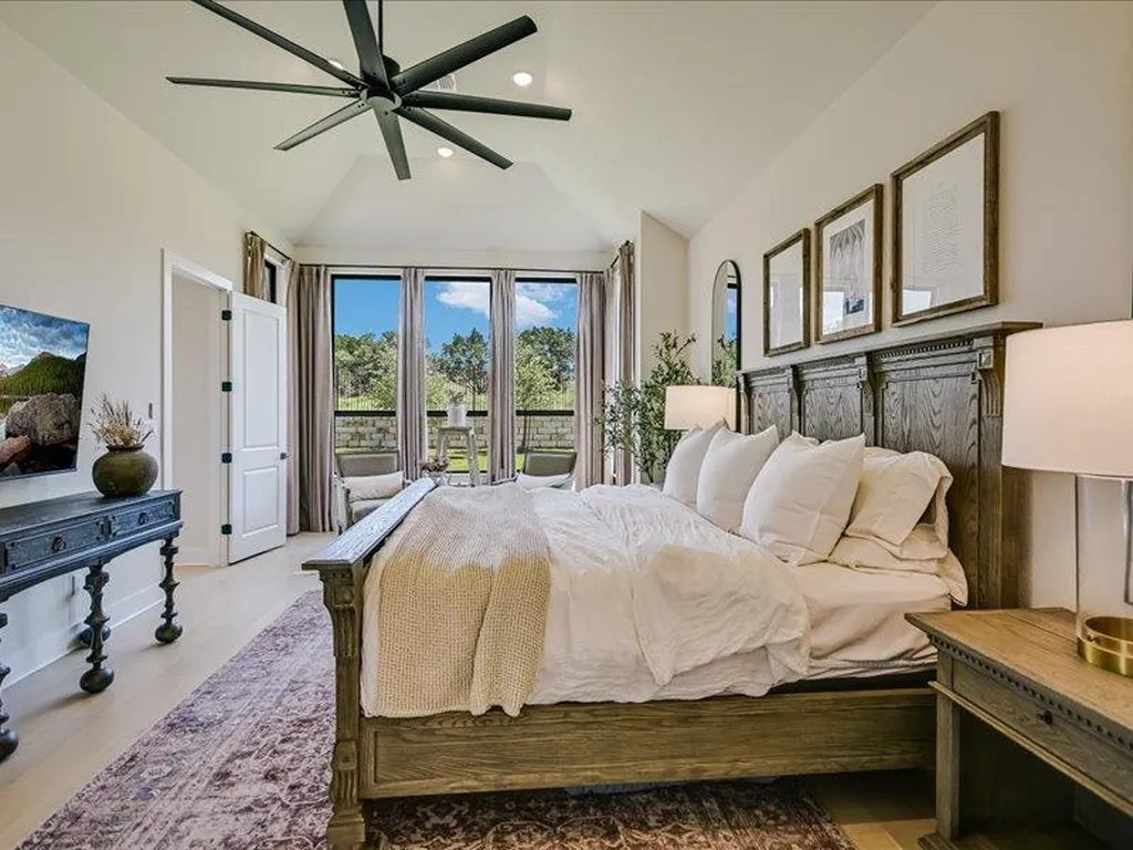 320 Old Stone Road Austin TX 78737