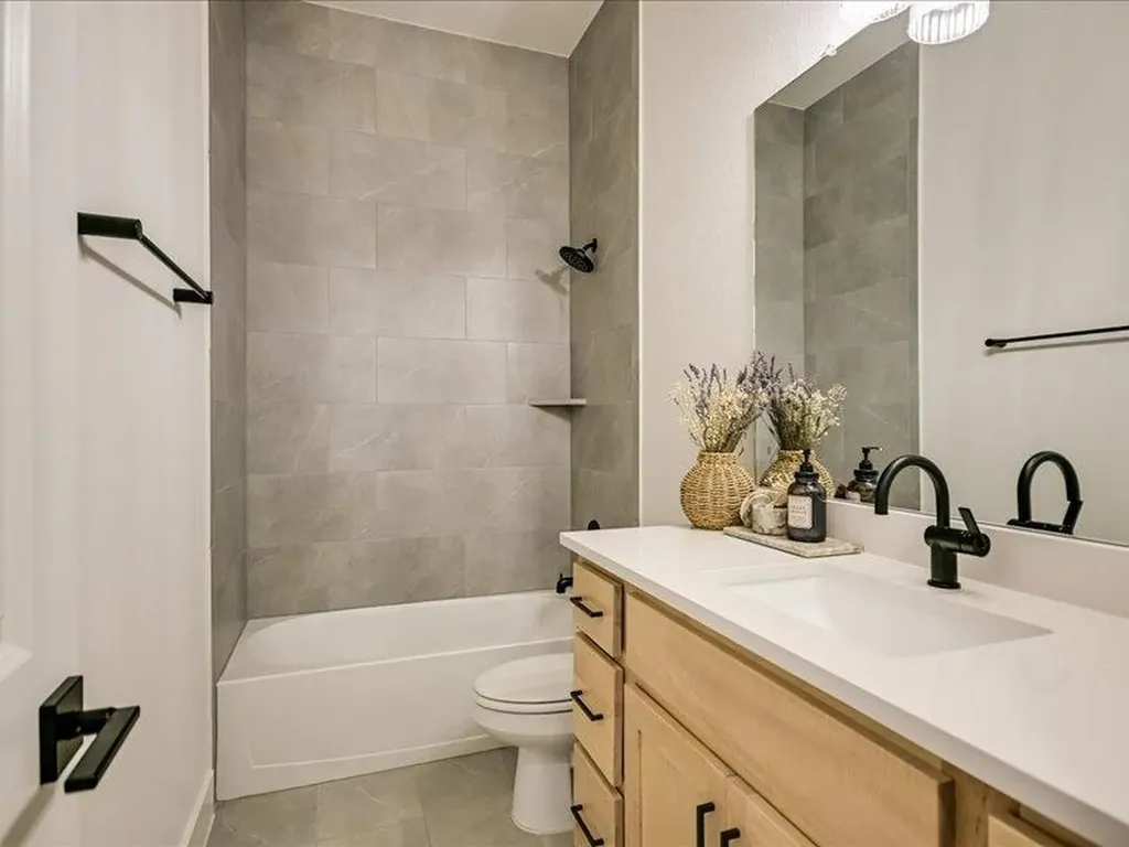320 Old Stone Road Austin TX 78737
