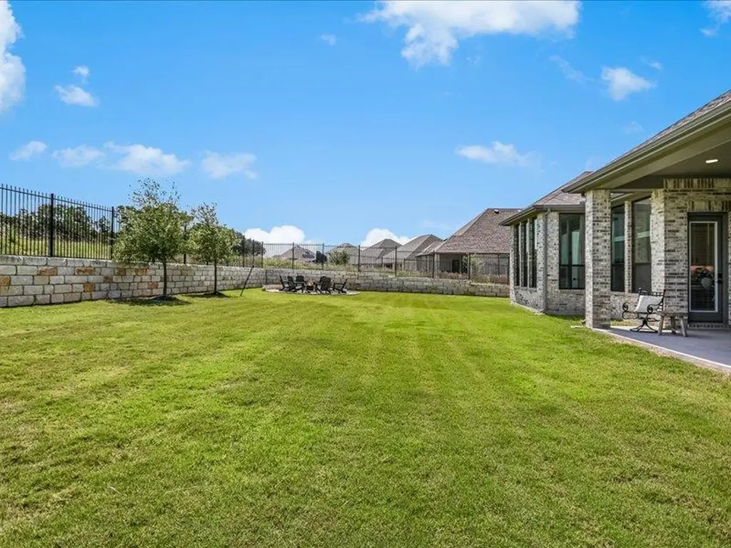 320 Old Stone Road Austin TX 78737