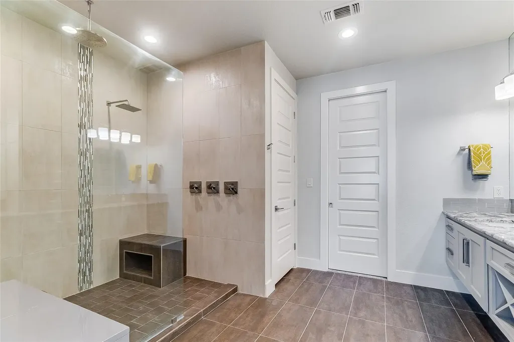 104 Raindrop Lane Kingsland TX 78639