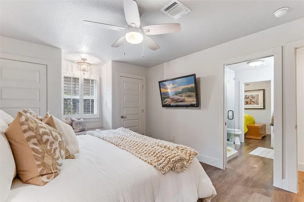 104 Raindrop Lane Kingsland TX 78639