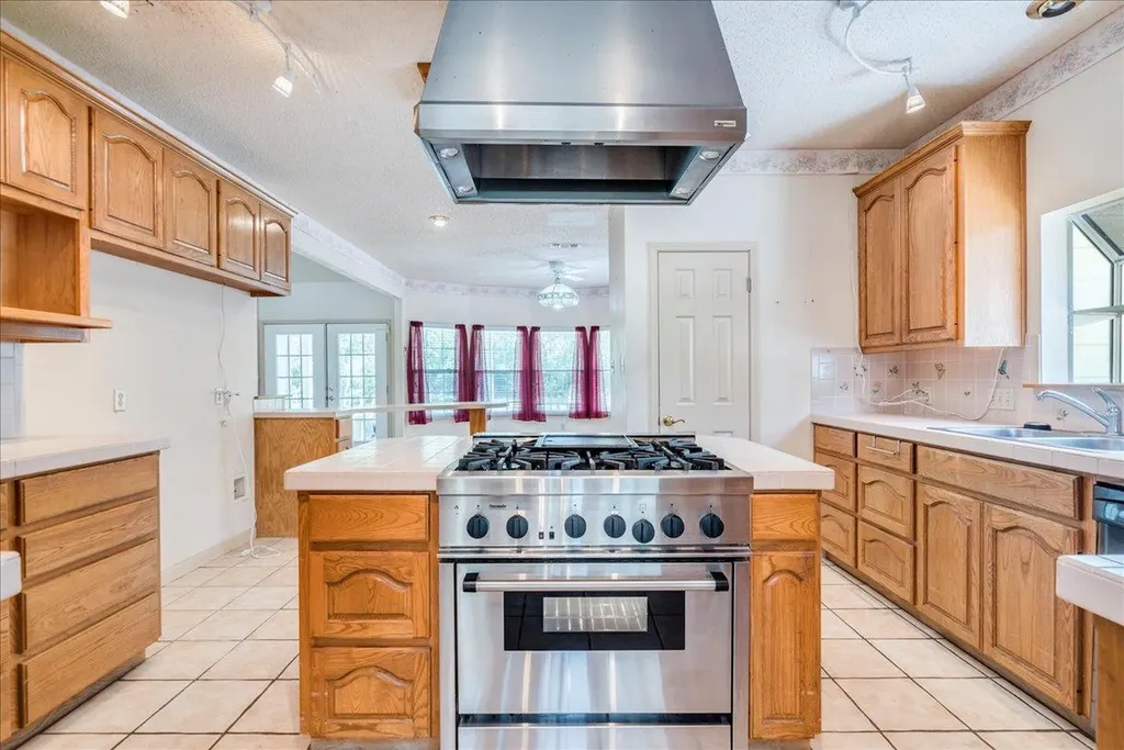 19106 Eyerley Road Manor TX 78653