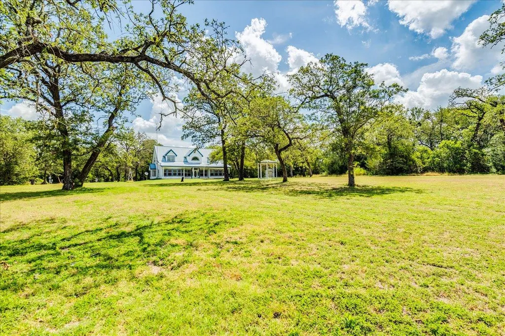 19106 Eyerley Road Manor TX 78653