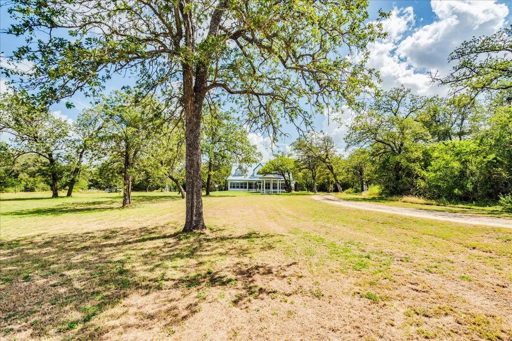 19106 Eyerley Road Manor TX 78653