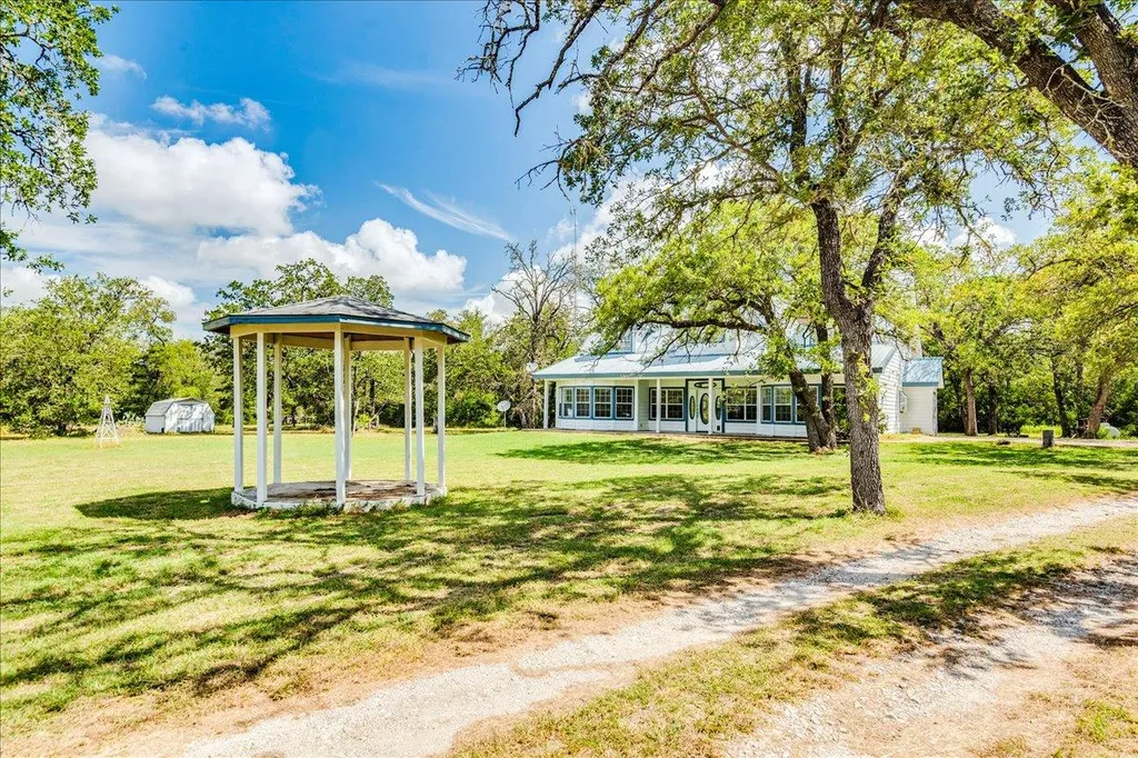 19106 Eyerley Road Manor TX 78653