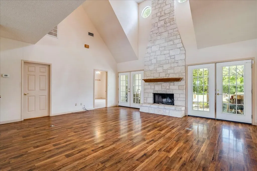 19106 Eyerley Road Manor TX 78653