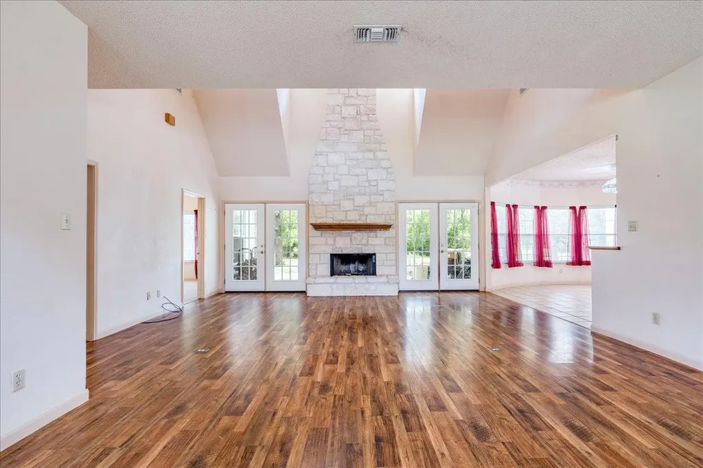 19106 Eyerley Road Manor TX 78653