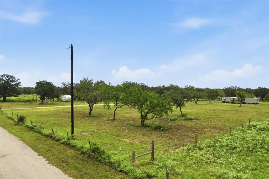 4575 Mineral Springs Road Lockhart TX 78644