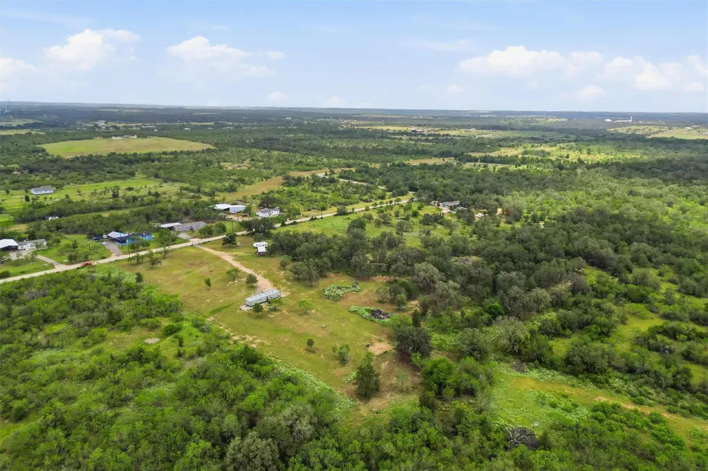 4575 Mineral Springs Road Lockhart TX 78644