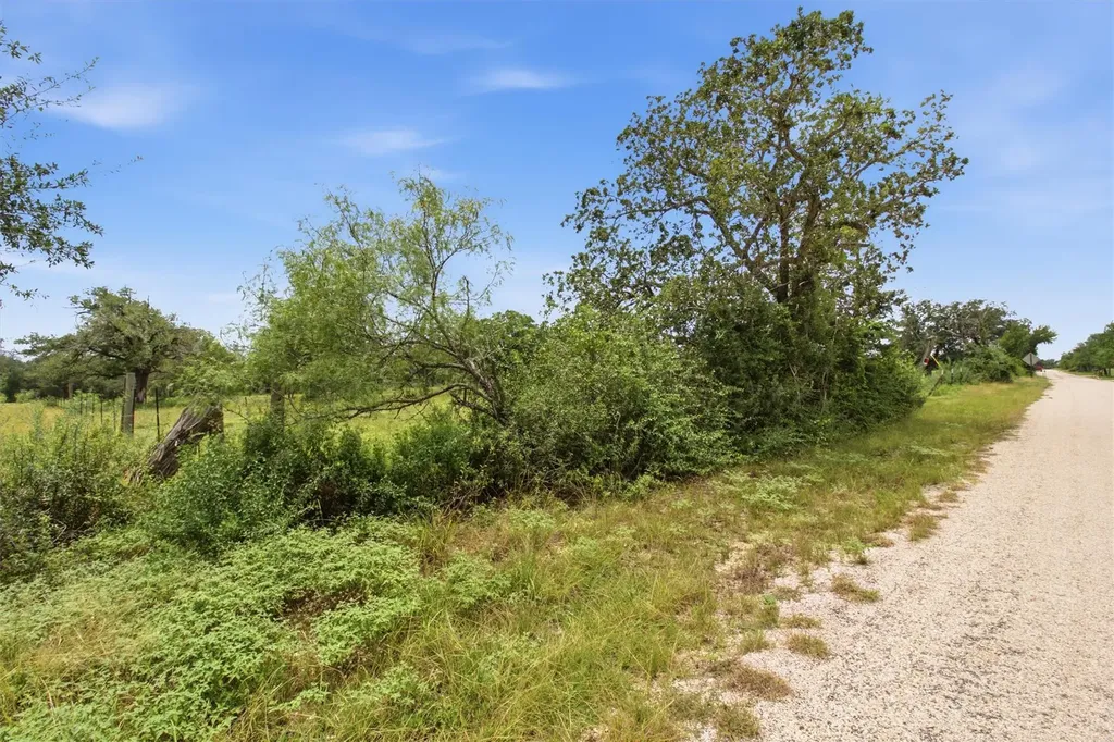 4575 Mineral Springs Road Lockhart TX 78644
