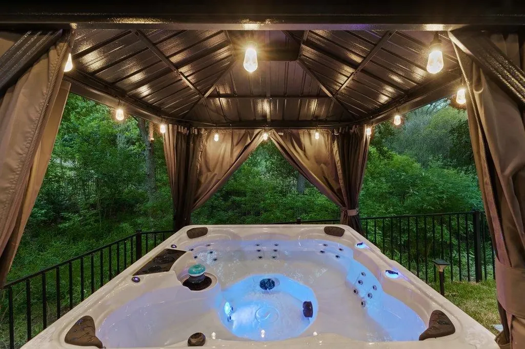 3018 Sunridge Drive Austin TX 78741